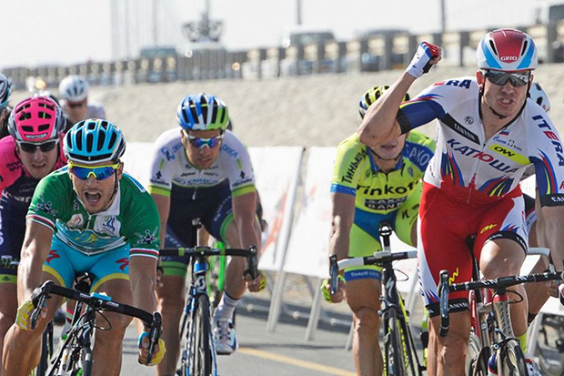 Alexander Kristoff wins stage 3